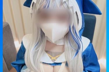 ※限定新人レイヤー【Vtuber】がうる・〇ら低身長×天然Fcupおっぱいサメカット！じゅ乳手コキ・コスプレパイズリ・中出し