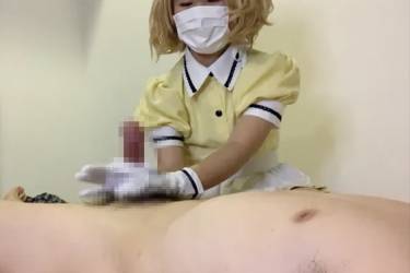 妹担当　妹の壮絶なテクですぐにイッちゃう手袋コキ