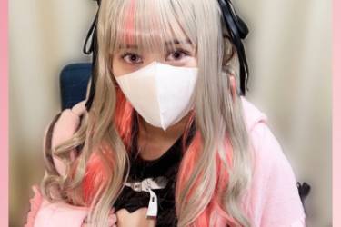 Vtuber魔界〇りり〇【初撮り】☆えちえちEcupレイヤー初陣☆スタイルの良さに童貞くんたち乳首舐められただけでフル勃起！暴発＆男の潮吹き、やられたい放題