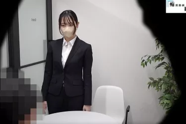 《第4弾セクハラ面接SP》大好評だった→セクハラ面接Vol.10の本編未使用別アングル編。夏休み限定大特価！
