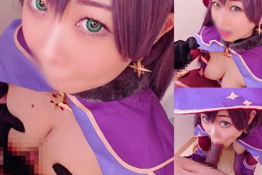 「誰か来ちゃうっ…♡」万フォロワーのGカップ巨乳レイヤーさんをコスイベ会場のトイレに連れ込んでこっそりフェラとパイズリしてもらった動画
