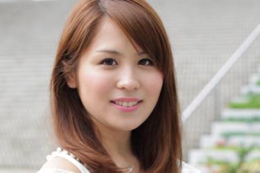 驚愕の58回絶頂！ 最初は拒否でも触られると即トロンのツンデレ妻は人間離れしたアクメ超人